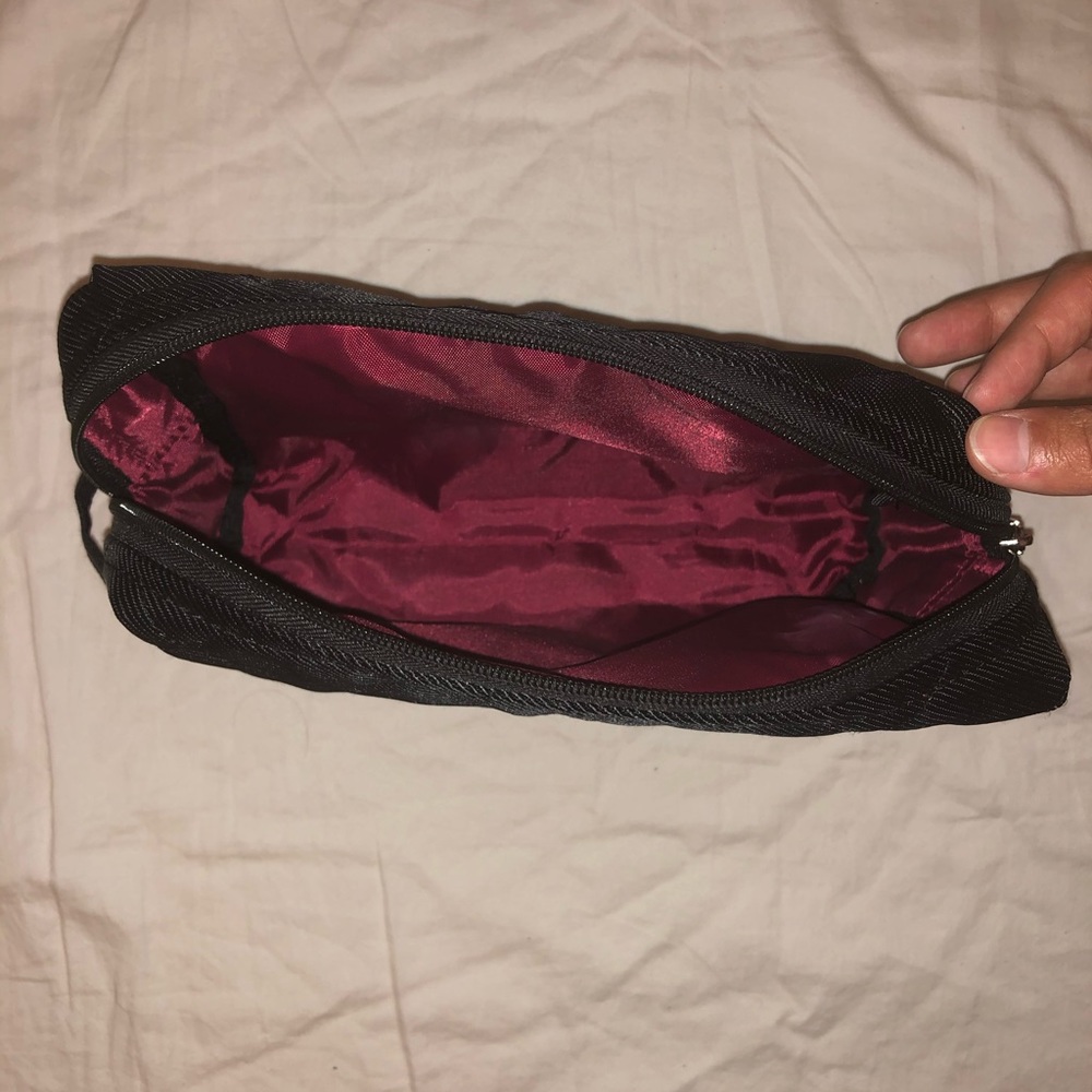 Bugatti makeup bag - Picture 3 of 3